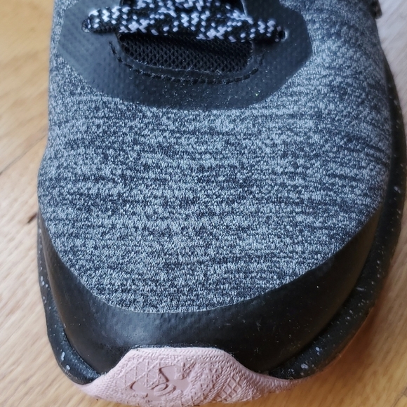 Under Armour Running Shoe Pink/Black - Picture 5 of 12